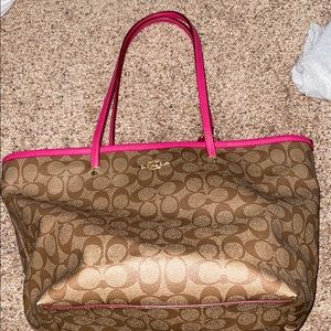 Coach classic tote